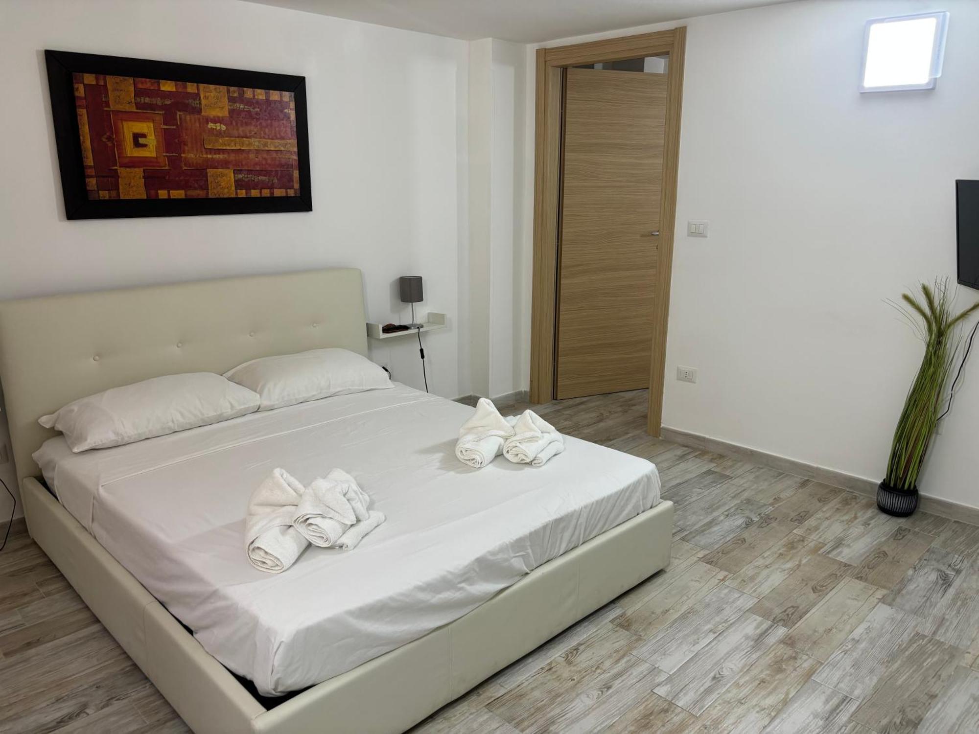 L'Arco Di Porta Lecce Apartment Бриндизи Екстериор снимка