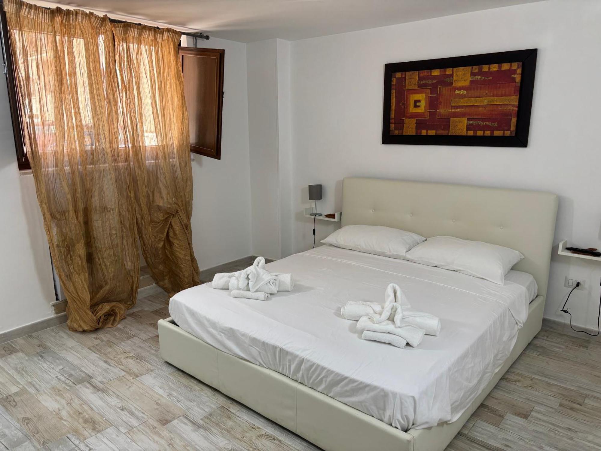 L'Arco Di Porta Lecce Apartment Бриндизи Екстериор снимка
